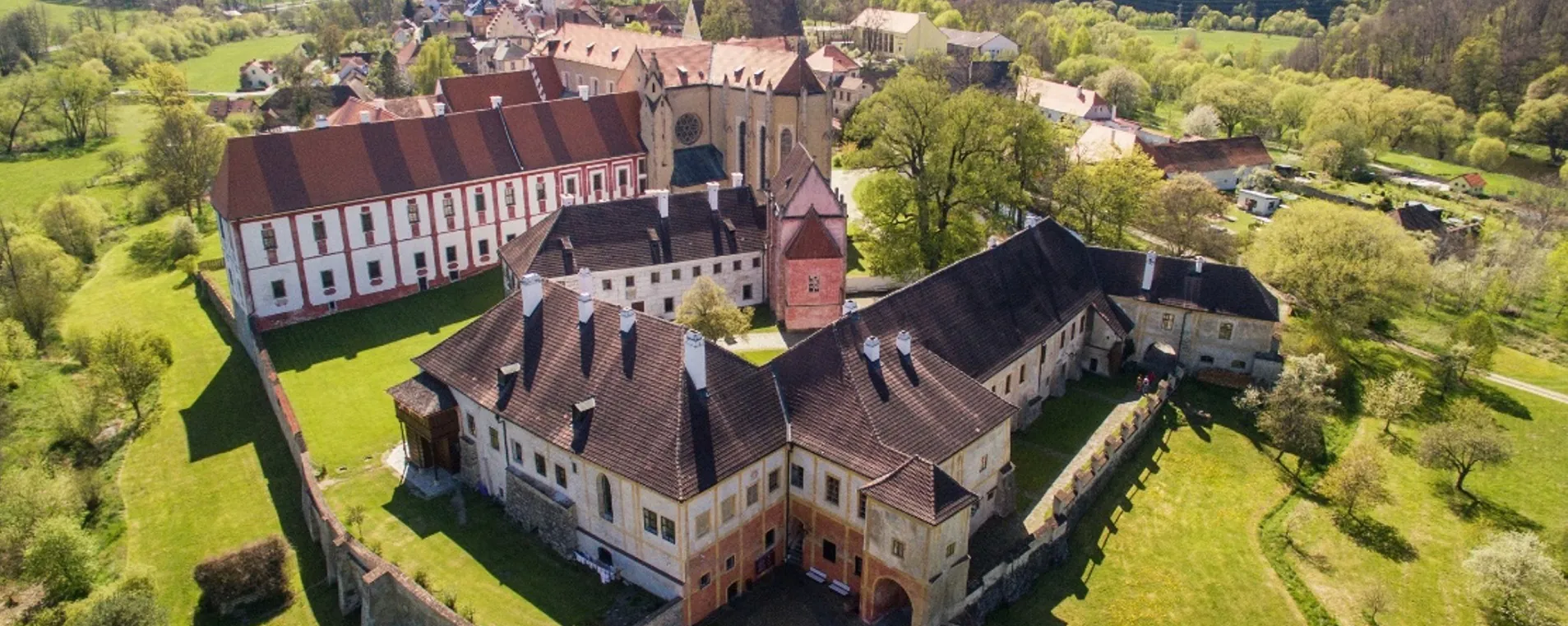 Church of the Assumption of the Virgin Mary Zlatá Koruna