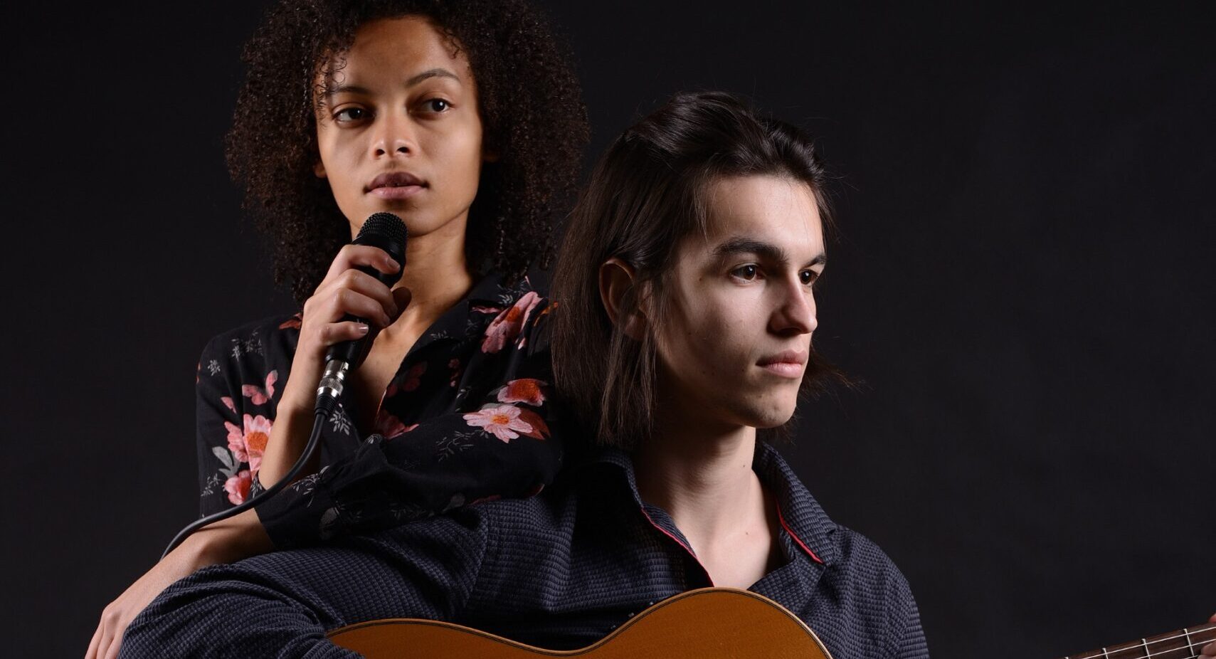 Hudební piknik s&nbsp;Elizabeth Panzo a&nbsp;Adamem Douchou