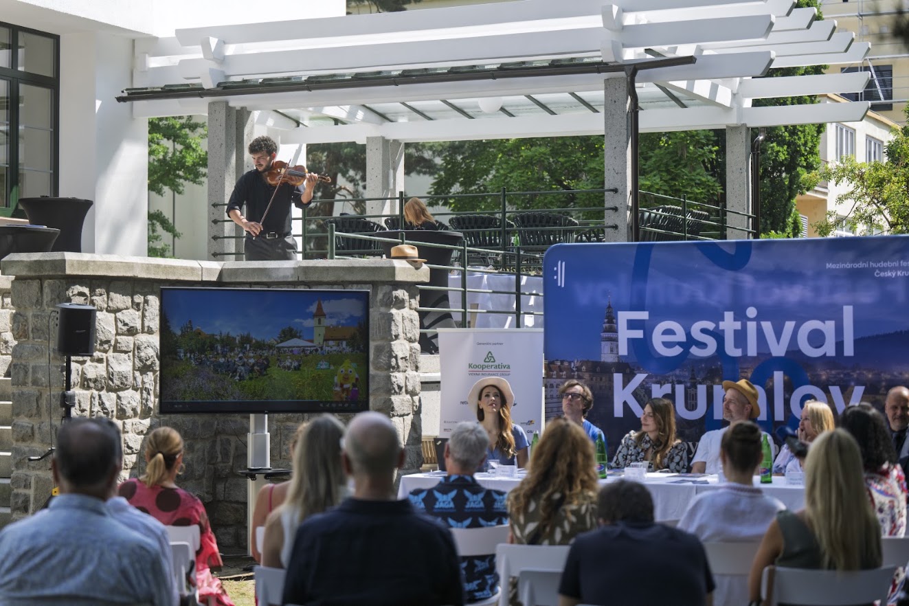 35.&nbsp;ročník Festivalu Krumlov byl zahájen v Zátkově vile